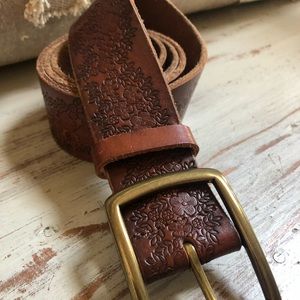 Lucky Brand embroidered belt